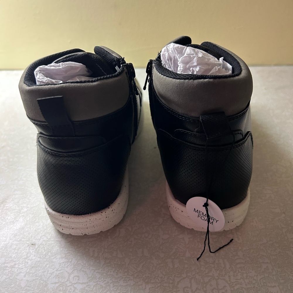 Boys Black boots size 6 - Picture 4 of 5